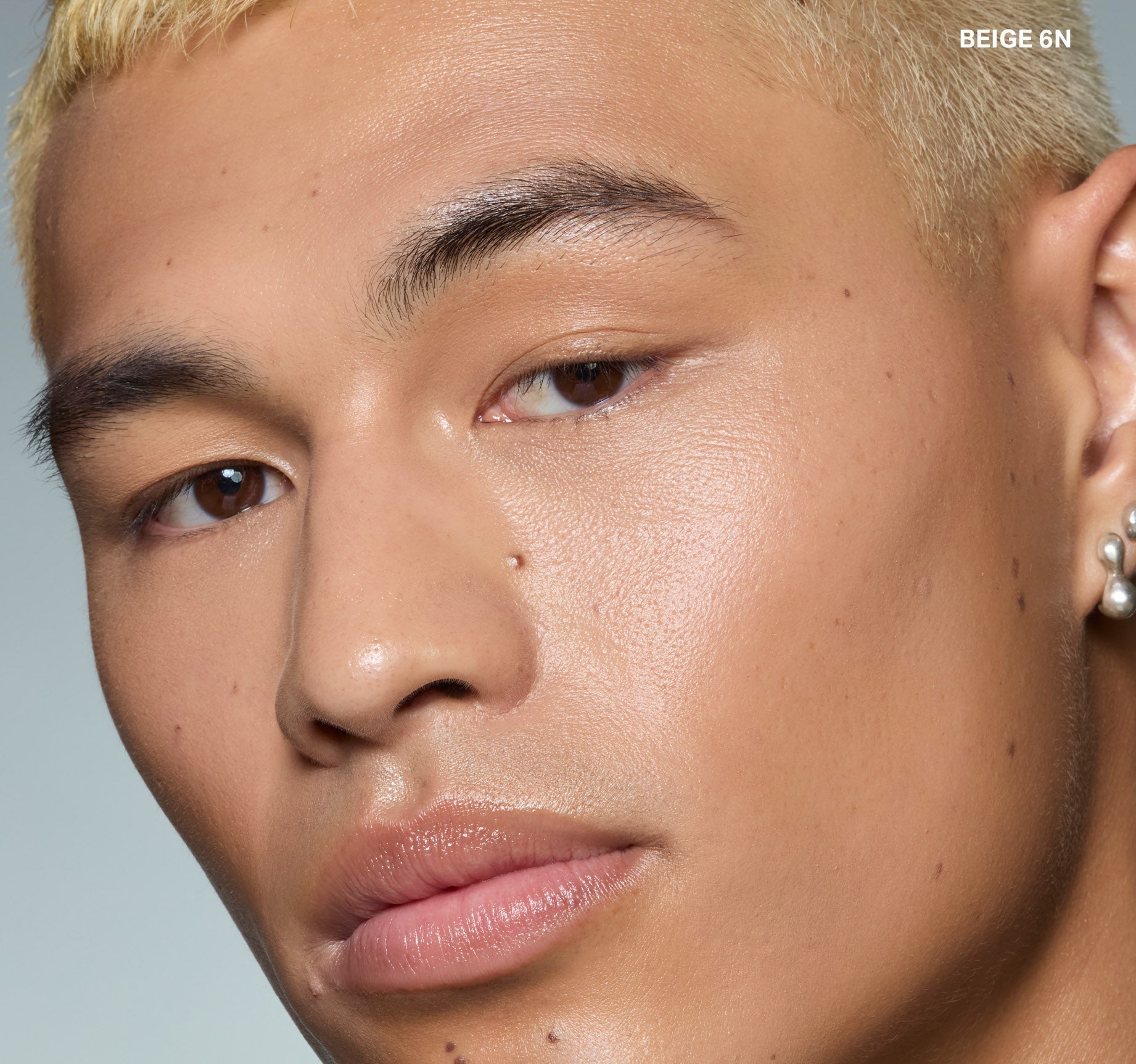 Wakeup Artist Under Eye Correcting Concealer